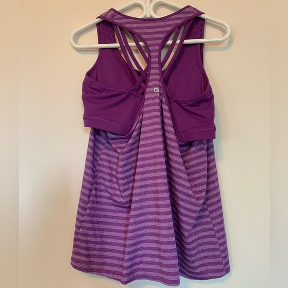 🌼TEES AND TANKS 3 FOR 25$🌼 Purple Active Wear Tank - Picture 2 of 2